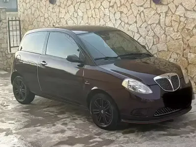 Usata Lancia Ypsilon 69 CV (50 kW) 2008 Utilitaria
