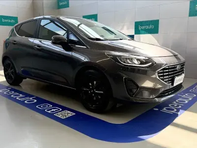 Usata Ford Fiesta Titanium 125 CV (91 kW) 2023 Grigio metallizzato Utilitaria