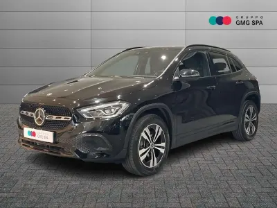 Usata Mercedes GLA200 150 CV (110 kW) 2020 Nero SUV