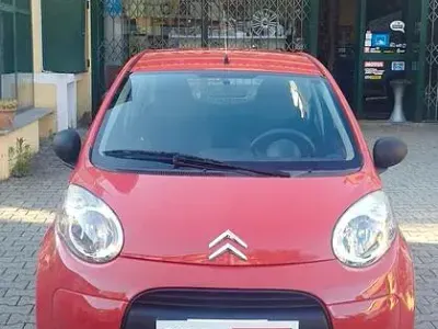 Usata Citroën C1 68 CV (50 kW) 2009 Rosso Utilitaria