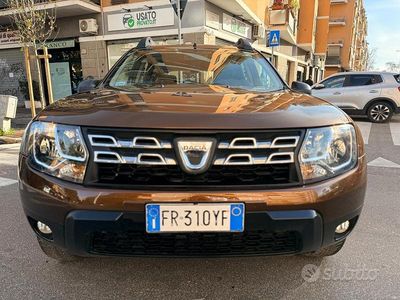 Usata Dacia Duster Ambiance 110 CV (80 kW) 2014 Marrone SUV