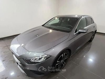 Usata Mercedes A180 Advanced 116 CV (85 kW) 2024 Gray Berlina
