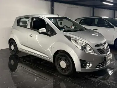 Begagnad Chevrolet Spark LS 82 HK (60 kW) 2012 Grå Halvkombi