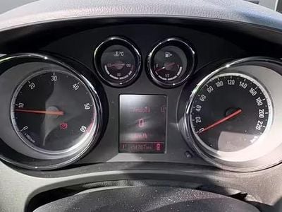 Usata Opel Meriva 110 CV (80 kW) 2013 Monovolume