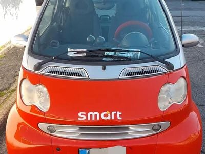 Begagnad Smart ForTwo Coupé 54 HK (39 kW) 2003 Röd Sportkupé