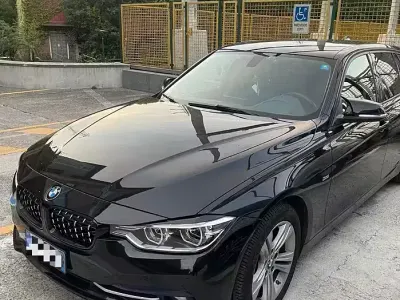 Usata BMW 318 Sport Line 150 CV (110 kW) 2016 Nero Station wagon