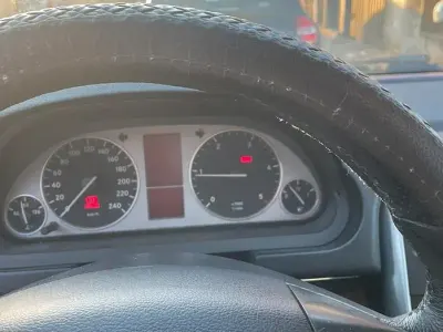 Usata Mercedes B200 140 CV (102 kW) 2008 Marrone Monovolume