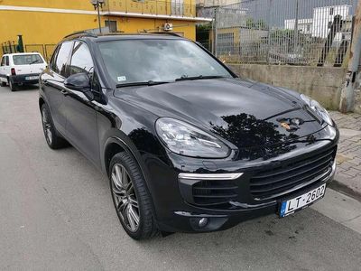 Usata Porsche Cayenne Platinum Edition 382 CV (280 kW) 2016 Nero SUV