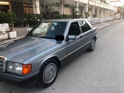 Usata Mercedes 190 1992 Grigio Berlina