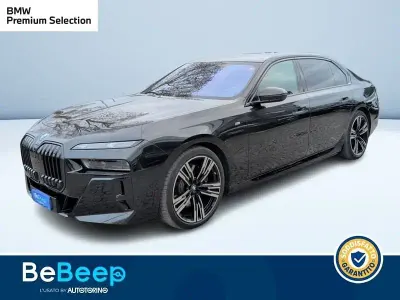 Begagnad BMW i7 M Sport 400 kW (544 HK) 2024 Svart Sedan