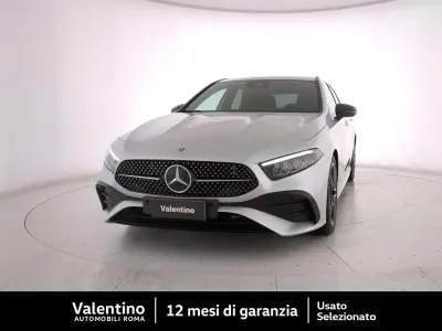 Gebraucht Mercedes A180 AMG Line Premium Plus 116 PS (85 kW) 2023 Grau Limousine