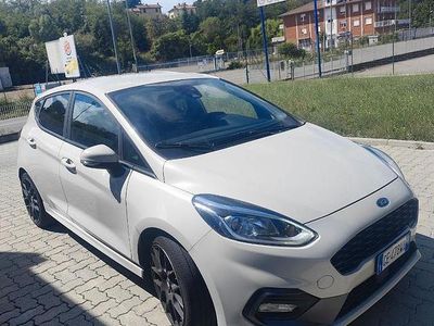 Usata Ford Fiesta ST-Line 75 CV (55 kW) 2021 Bianco Utilitaria