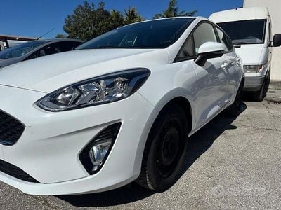 Begagnad Ford Fiesta 86 HK (63 kW) 2021 Vit Halvkombi