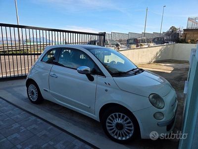 Usata Fiat 500 75 CV (55 kW) 2009 Bianco Utilitaria