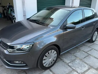 Usata VW Polo 90 CV (66 kW) 2015 Grigio Berlina