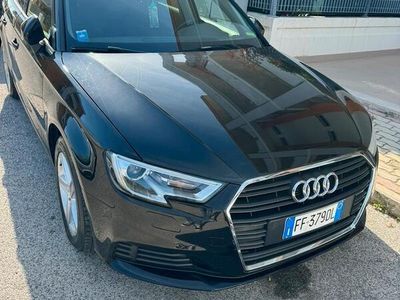 usata Audi A3 Sportback 1.6 TDI s tronic