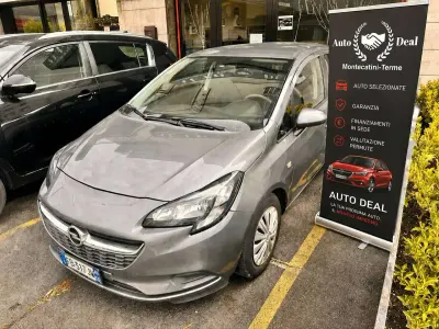 Usado Opel Corsa 95 CV (69 kW) 2016 Blanco Utilitario