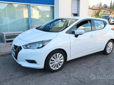 Usata Nissan Micra Acenta 92 CV (67 kW) 2021 Bianco Utilitaria