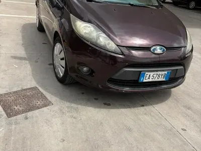 Usata Ford Fiesta 68 CV (50 kW) 2010 Utilitaria