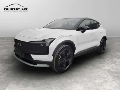 Ny Volvo EX30 CC Performance 314 kW (428 HK) 2026 Vit SUV