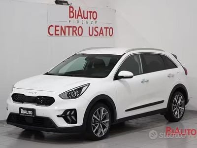 Usata Kia Niro Style 140 CV (102 kW) 2022 Bianco SUV