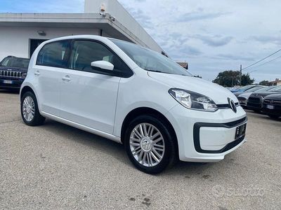 Usata VW up! Move 68 CV (50 kW) 2022 Bianco Utilitaria