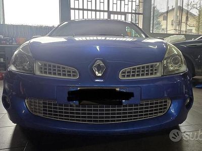 Usata Renault Clio II 147 CV (108 kW) 2008 Blu Berlina