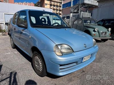 Usata Fiat 600 54 CV (39 kW) 2003 Blu
