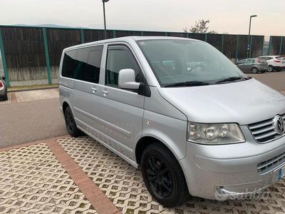 usata VW Multivan T5 2.5 174 cv