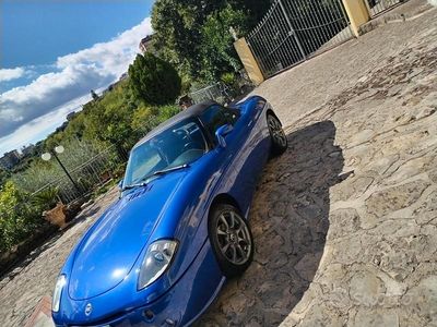 Usata Fiat Barchetta 131 CV (96 kW) 2006 Blu Cabrio