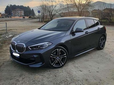 Usata BMW 116 M Sport 116 CV (85 kW) 2020 Grigio Utilitaria