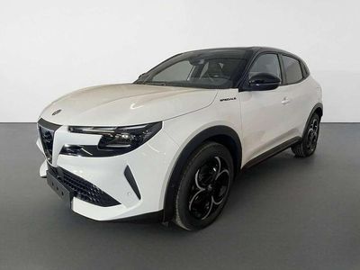 Nouvelle Alfa Romeo Junior Edizione Speciale 145 ch (106 kW) 2026 Blanc SUV