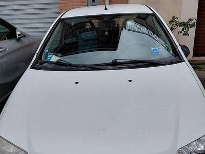Usata Fiat Punto 2005 Bianco Utilitaria