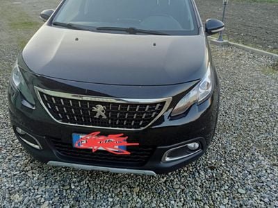 Usata Peugeot 2008 S 120 CV (88 kW) 2018 Nero SUV