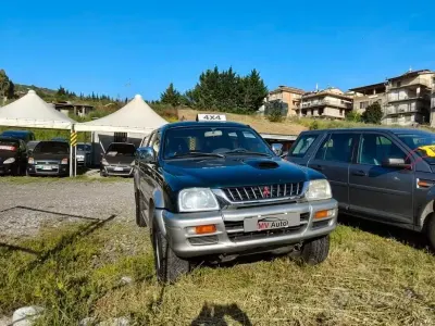 Gebraucht Mitsubishi L200 115 PS (84 kW) 2004 Grün Pickup