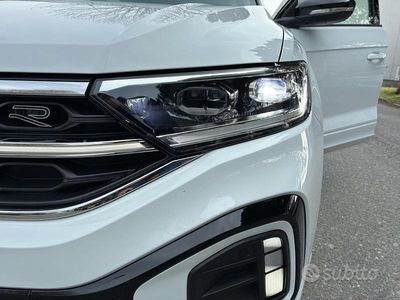 Usata VW T-Roc R-line 150 CV (110 kW) 2023 Bianco SUV