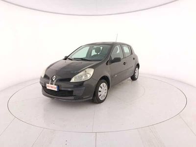 usata Renault Clio III 2005 5p 1.2 16v (pack) 65cv