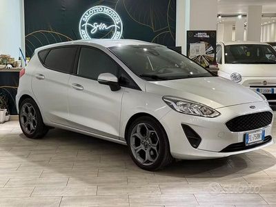 Begagnad Ford Fiesta Titanium 85 HK (62 kW) 2017 Grå Halvkombi