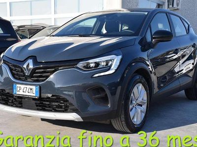 Usata Renault Captur Equilibre 91 CV (66 kW) 2023 Grigio SUV