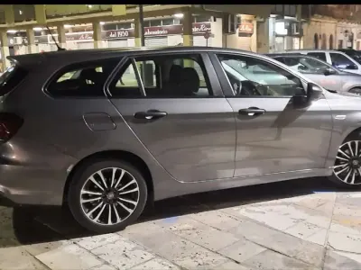 Usata Fiat Tipo Sport 131 CV (96 kW) 2021 Grigio Station wagon