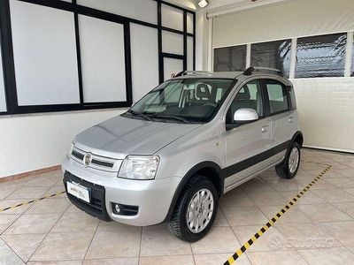 Gebraucht Fiat Panda 4x4 Climbing 69 PS (50 kW) 2011 Grau Kleinwagen