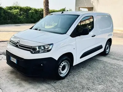 Usata Citroën Berlingo 102 CV (75 kW) 2020 Monovolume