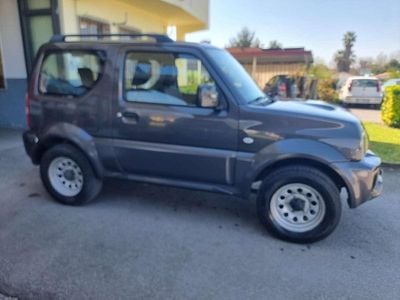 Usata Suzuki Jimny 86 CV (63 kW) 2013 Grigio SUV