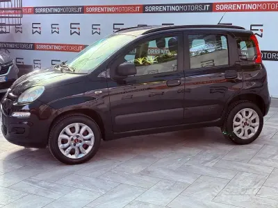 Usata Fiat Panda Lounge 80 CV (58 kW) 2014 Nero Utilitaria