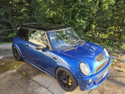 Usata Mini John Cooper Works 209 CV (153 kW) 2005 Bluazzurro Utilitaria