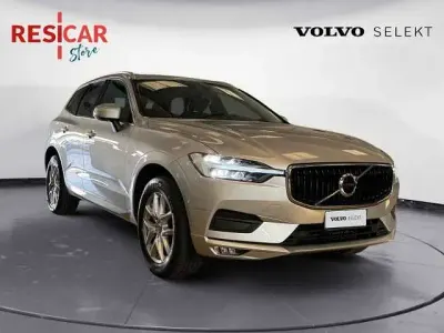 Usata Volvo XC60 145 CV (106 kW) 2021 Argento SUV