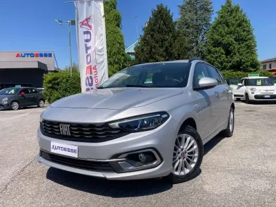 Usata Fiat Tipo Business 131 CV (96 kW) 2021 Argento Station wagon