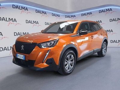 Usata Peugeot 2008 Active 102 CV (75 kW) 2023 Arancione SUV