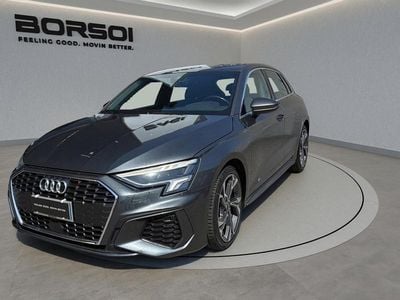 Begagnad Audi A3 S-Line 116 HK (85 kW) 2023 Grå Sedan