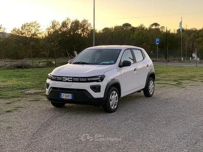 Usata Dacia Spring 19 kW (26 CV) 2025 Bianco Utilitaria